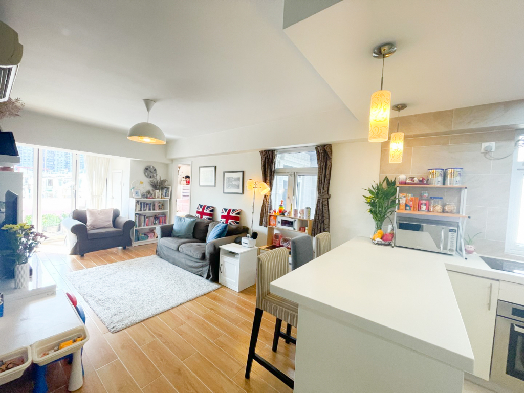 This image has an empty alt attribute; its file name is 2-2-1024x768.jpg